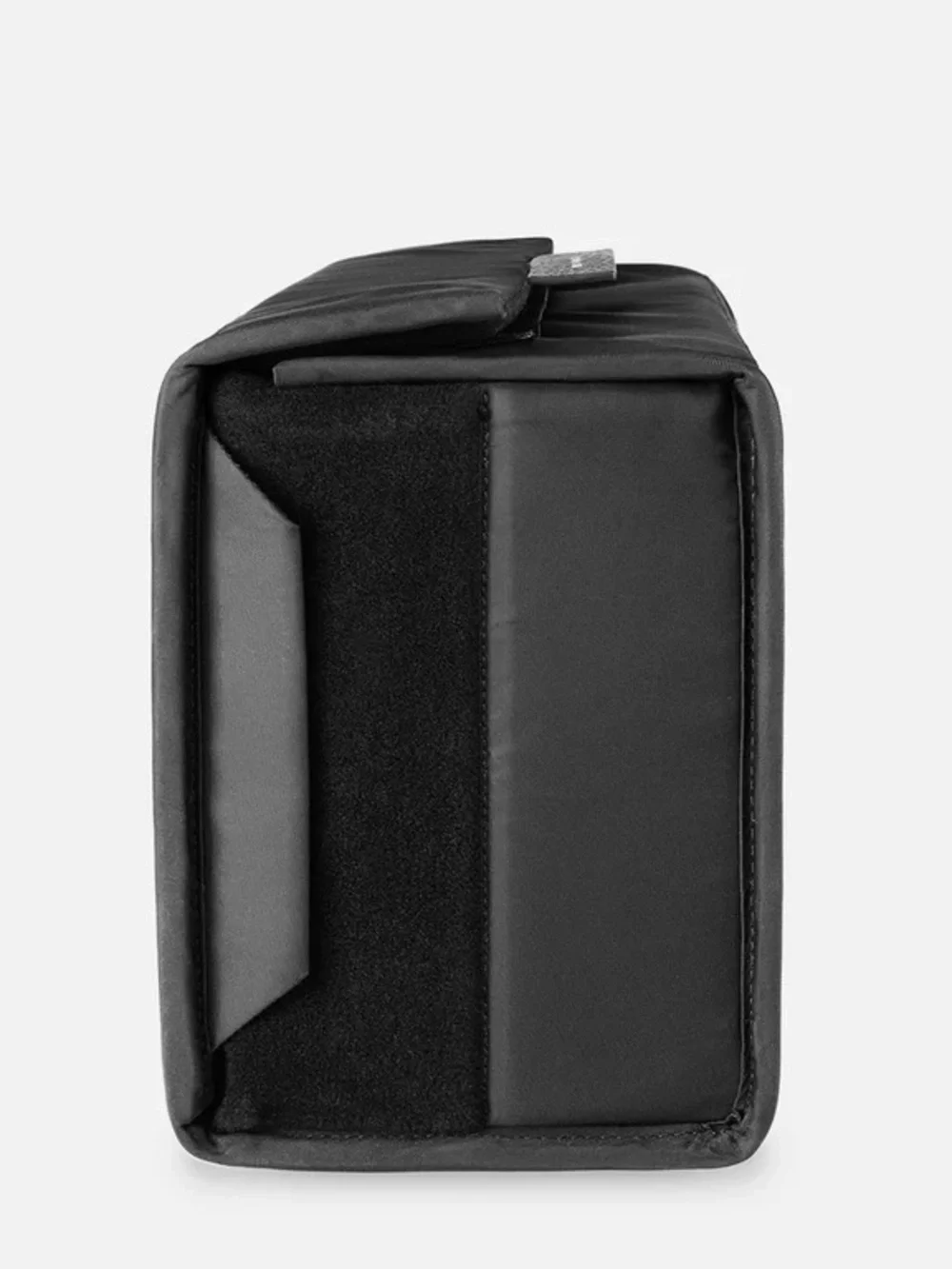 Grams28 Medium Camera Cube